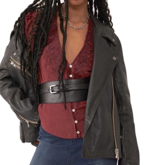 Free People NEW Embroidered Laurie short sleeve Blouse - Picture 2 of 16